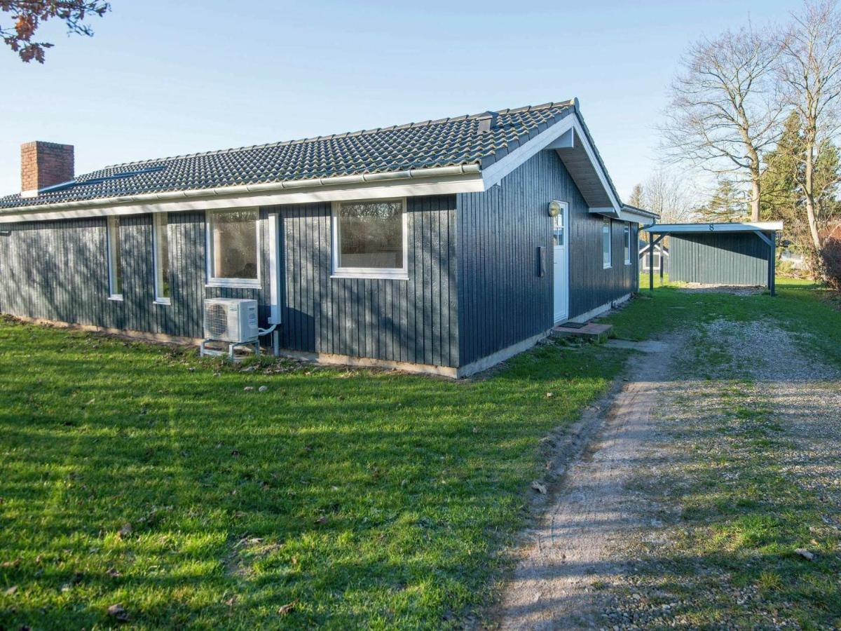 8 Person Holiday Home In B Rkop Egeskov  Exterior photo